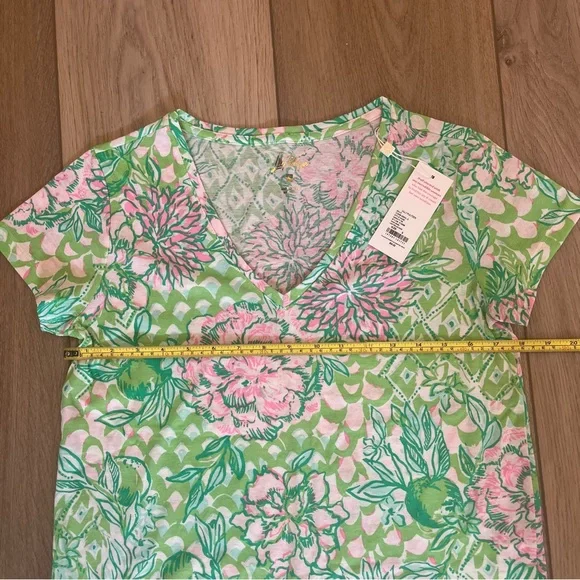 Lilly Pulitzer Meredith Tee - Picture 10 of 11